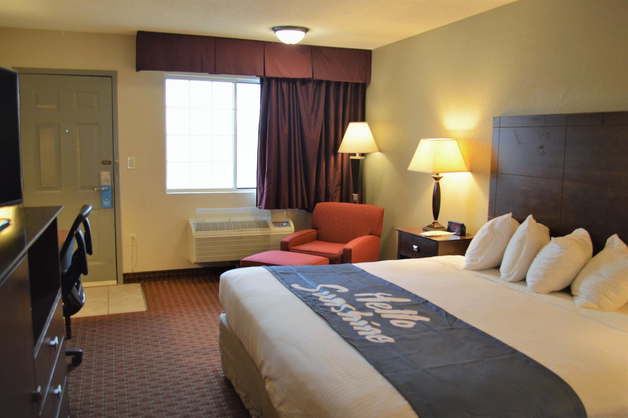 Days Inn By Wyndham Whitmore Lake Buitenkant foto