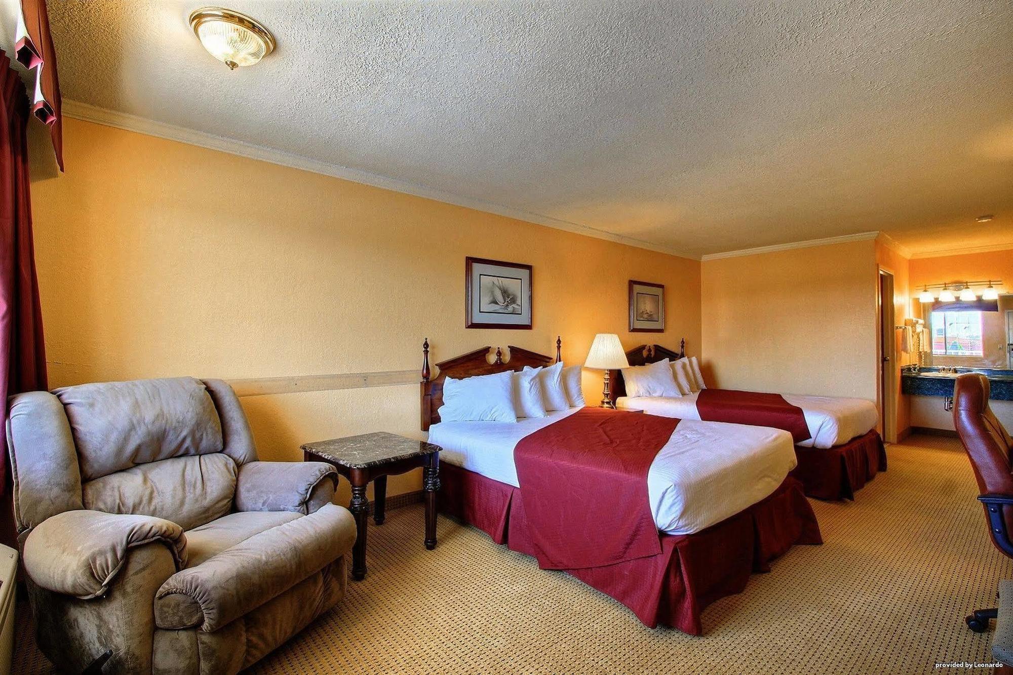 Days Inn By Wyndham Whitmore Lake Buitenkant foto